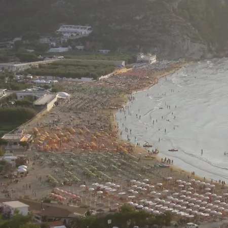 Giada Nyaraló Peschici